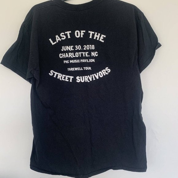 Lynyrd Skynyrd Last of the Street Survivors Tour 2018 T-Shirt Charlotte, NC Band - Picture 4 of 5